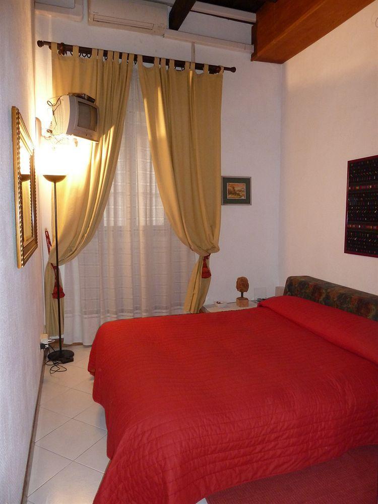 Bb Santa Rosa Bed & Breakfast Viterbo Eksteriør bilde