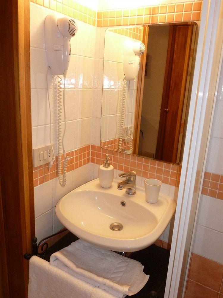 Bb Santa Rosa Bed & Breakfast Viterbo Eksteriør bilde