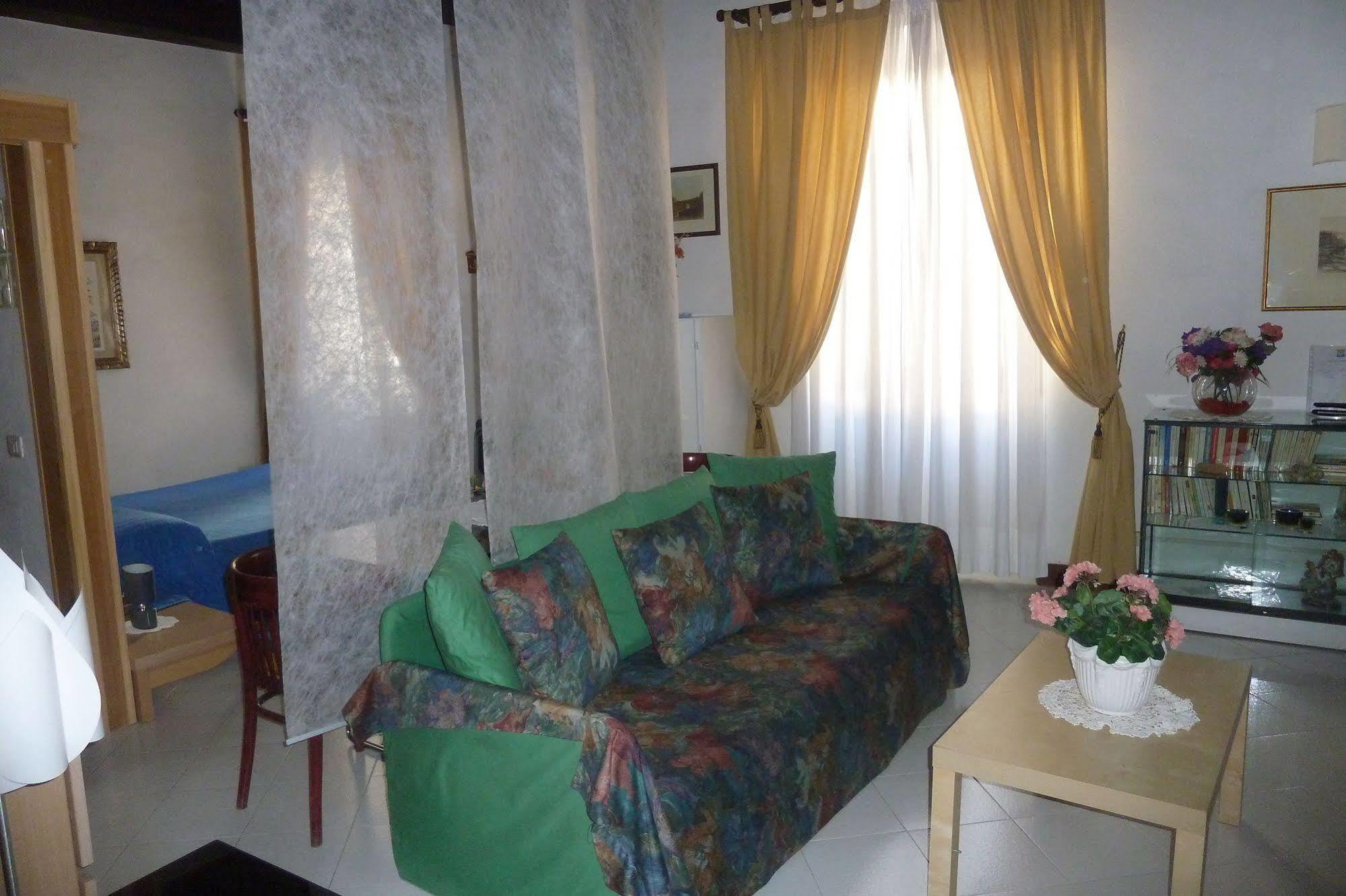 Bb Santa Rosa Bed & Breakfast Viterbo Eksteriør bilde
